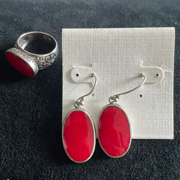 Sterling Silver red coral ring and earring set - Picture 2 of 11